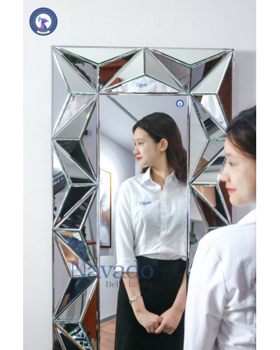 Gương soi toàn thân Hathaway NAV 2084 -NT