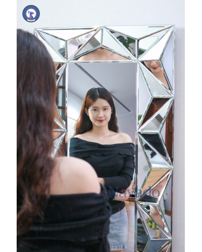 Gương soi toàn thân Hathaway NAV 2084 -NT