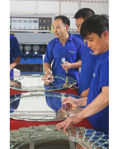 Gương trang trí phòng tắm Serai NAV 2137-NT 