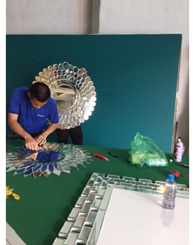 Gương soi toàn thân hình lá Amazon